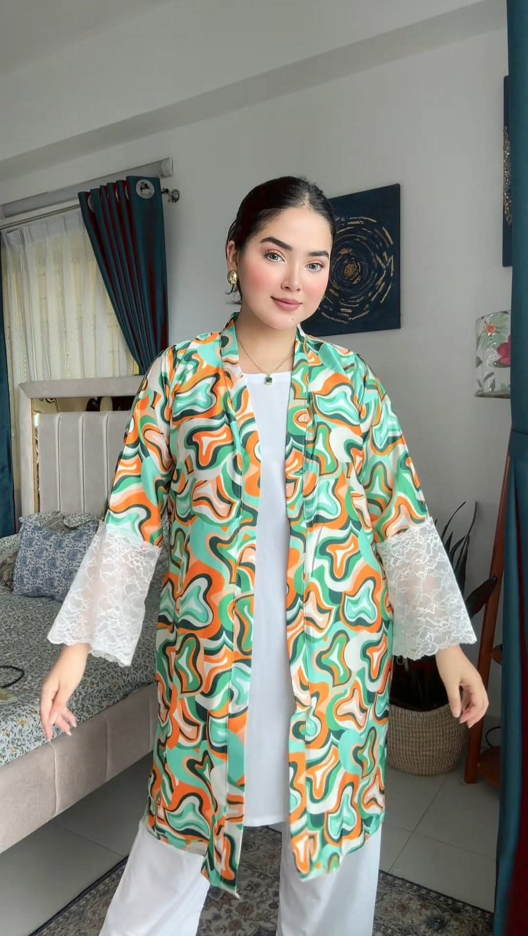 Women's Dresses & Outfits